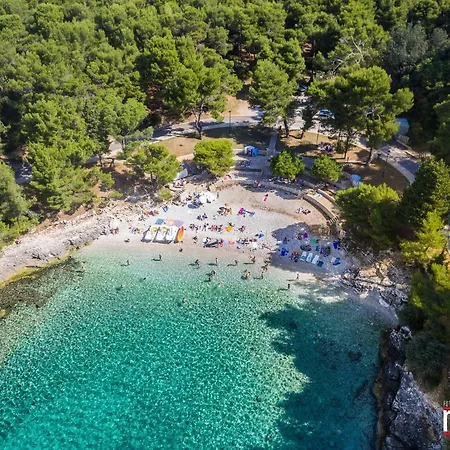 Artapart Stoja Beach - 50M From The Sea !! * Pula