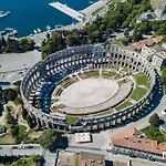 Appartement Stoja - 50m From The Sea !!