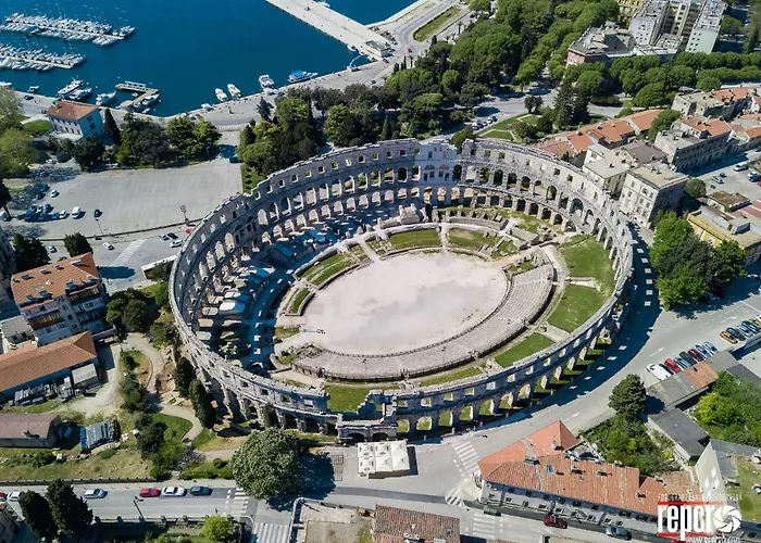 شقة Stoja - 50m From The Sea !!